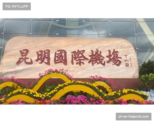 血布告别球迷期待回归送签名心情低落启程回美备战新赛季 血布告别球迷期待回归送签名心情低落启程回美备战新赛季